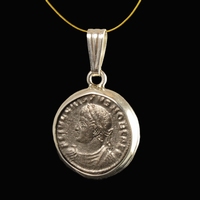 Silver pendant with Roman coin of Crispus