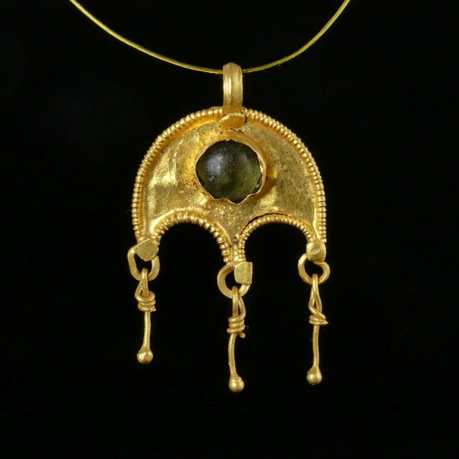 Lunula pendant Clearance