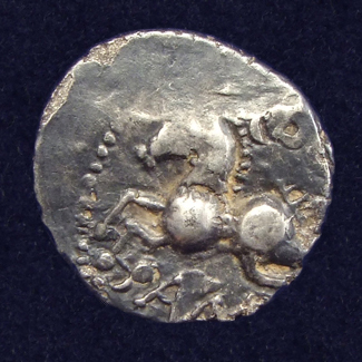 Celtic coins: AR Quinarius from the Sequani tribe