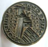 Medieval circular heraldic seal