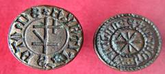 Medieval seals with housemarks