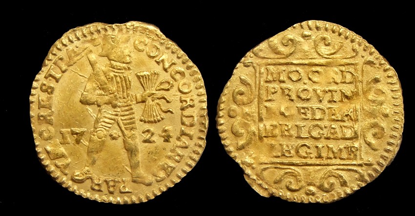 Utrecht, gold ducat 1724, retrieved from the VOC-shipwreck 'Akerendam'.