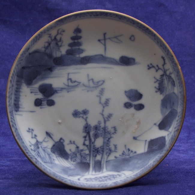 Porcelain blue and white saucer from the 'Ca Mau' shipwreck